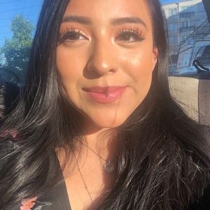 Meet your Posher, Wendy